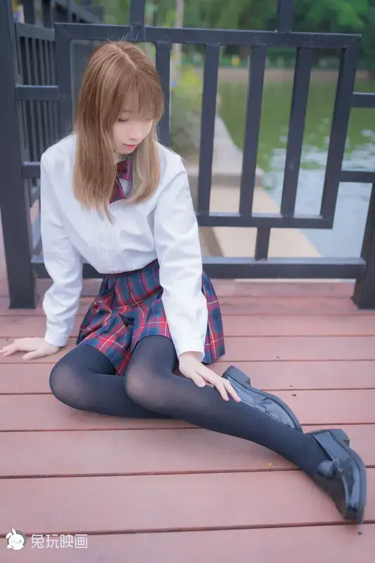 祖木子 NO.002 兔玩 绿草坪 - 祖木子